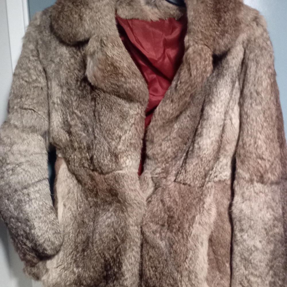 Fur coats - Picture 9 of 14